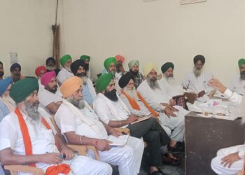 ਕਿਸਾਨ ਮਜ਼ਦੂਰ ਜਥੇਬੰਦੀ ਵੱਲੋਂ ਪੰਜਾਬ ਦੇ ਪਾਣੀਆਂ ਨੂੰ ਬਚਾਉਣ, ਬਿਜਲੀ ਸੋਧ ਬਿੱਲ 2022 ਦਾ ਖਰੜਾ ਰੱਦ ਕਰਨ, 23 ਫ਼ਸਲਾਂ ਦੀ ਖ਼ਰੀਦ ਦੀ ਗਾਰੰਟੀ ਦਾ ਕਾਨੂੰਨ ਬਣਾਉਣ ਆਦਿ ਮੁੱਖ ਮੰਗਾਂ ਨੂੰ ਲੈ ਕੇ 12 ਸਤੰਬਰ ਨੂੰ ਪੰਜਾਬ ਭਰ ਵਿਚ ਮੰਤਰੀਆਂ ਤੇ ਵਿਧਾਇਕਾਂ ਦੇ ਘਰਾਂ ਅੱਗੇ ਧਰਨੇ ਦੇਣ ਦਾ ਐਲਾਨ।