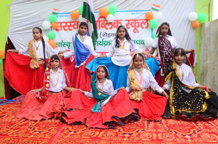 सरस्वती पब्लिक स्कूल खरावड़ रोहतक के में हर्ष और उल्लास से मनाया 75वां स्वतंत्रता दिवस