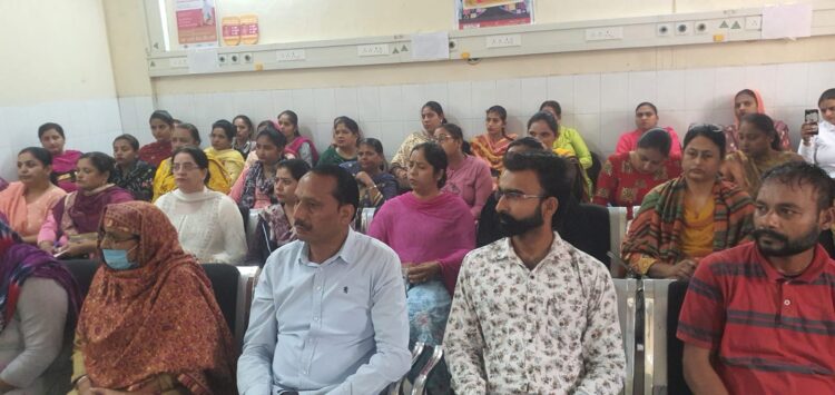 ਨਾਗਰਿਕਾਂ ਦੀ ਕਨੂੰਨੀ ਜਾਗਰੂਕਤਾ ਅਤੇ ਕਾਨੂੰਨੀ ਪਹੁੰਚ ਮੁਹਿੰਮ ਅਧੀਨ ਸਿਵਲ ਹਸਪਤਾਲ ਬਟਾਲਾ ਵਿਖੇ ਸੈਮੀਨਾਰ ਲਗਾਇਆ ਗਿਆ