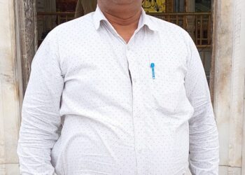 ਕਨੂੰਨ ਵਿਵਸਥਾ ਬਿਲਕੁਲ ਖ਼ਤਮ ਹੋ ਚੁਕੀ ਹੈਕੀ ਕੁਝ ਕਹਿਣਾ ਹੈ ਸ਼ਿਵ ਸੈਨਾ ਸਮਾਜਵਾਦੀ ਸ਼ਿਵ ਸੈਨਾ ਆਗੂ ਦਾ