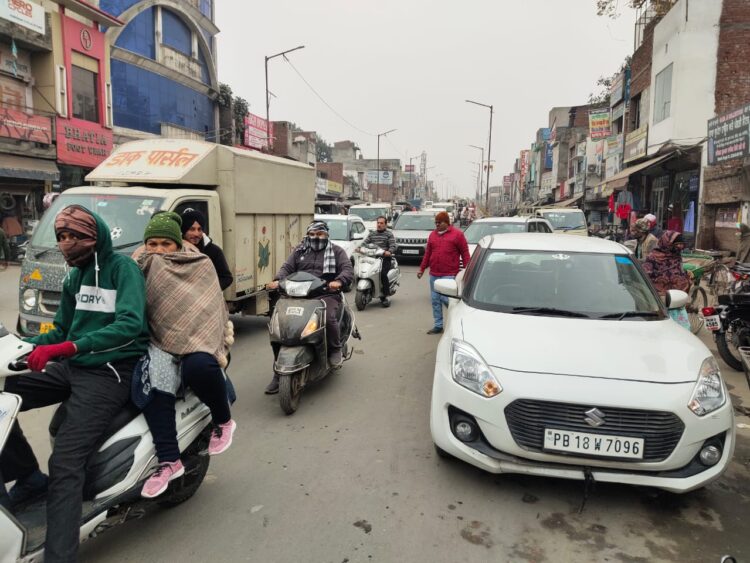 ਨਹੀਂ ਹੋ ਰਹੀ ਬਟਾਲਾ ਸ਼ਹਿਰ ਦੀ ਟ੍ਰੈਫਿਕ ਸਮੱਸਿਆ ਦੂਰ
