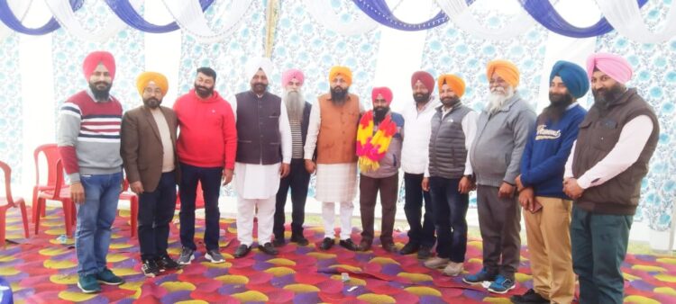 ਪਰਮਜੀਤ ਬਲਾਕ ਤਰਸਿੱਕਾ ਦਾ ਪ੍ਰਧਾਨ ਬਨਣ ਤੇ ਕੀਤਾ ਸਨਮਾਨਿਤ