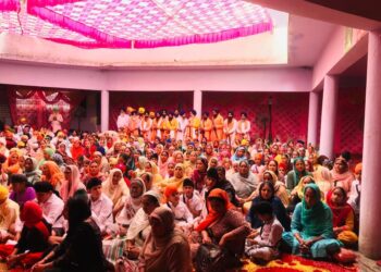 ਗੁਰਦੁਆਰਾ ਟਾਹਲੀ ਸਾਹਿਬ ਗਾਹਲੜੀ ਗੁਰਦਾਸਪੁਰ ਵਿਜੇ ਅਜ ਅੰਮ੍ਰਿਤ ਸੰਚਾਰ ਕਰਵਾਇਆ