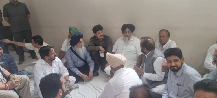 श्री स्वर्ण सलारिया ने पूर्व मुख्यमंत्री सरदार प्रकाश सिंह के निधन पर शोक व्यक्त किया