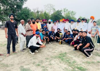 ਲੱਗਭਗ 20 ਸਾਲਾਂ ਦੇ ਨੇੜੇ ਪਹੁੰਚਿਆ ਪਿੰਡ ਮਲਕਪੁਰ ਦਾ ਪੰਚਾਇਤੀ ਕ੍ਰਿਕਟ !!