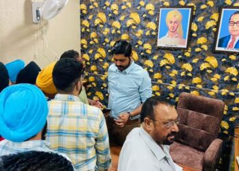 ਵਿਧਾਇਕ ਸ਼ੈਰੀ ਕਲਸੀ ਨੇ ‘ਲੋਕ ਮਿਲਣੀ’ ਪ੍ਰੋਗਰਾਮ ਤਹਿਤ ਲੋਕਾਂ ਦੀਆਂ ਸੁਣੀਆਂ ਸਮੱਸਿਆਵਾਂ