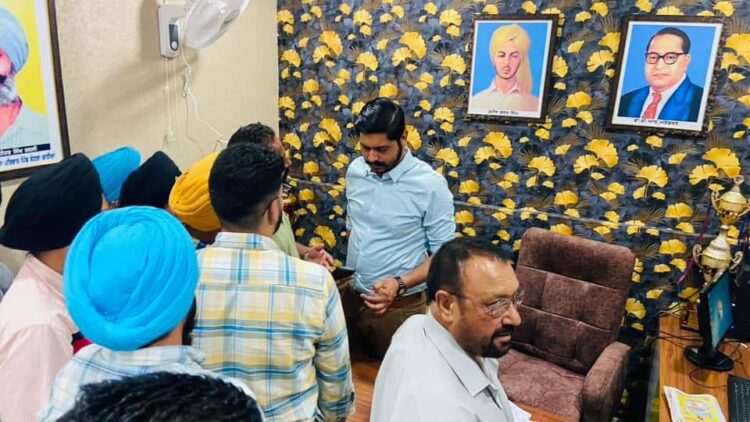 ਵਿਧਾਇਕ ਸ਼ੈਰੀ ਕਲਸੀ ਨੇ ‘ਲੋਕ ਮਿਲਣੀ’ ਪ੍ਰੋਗਰਾਮ ਤਹਿਤ ਲੋਕਾਂ ਦੀਆਂ ਸੁਣੀਆਂ ਸਮੱਸਿਆਵਾਂ