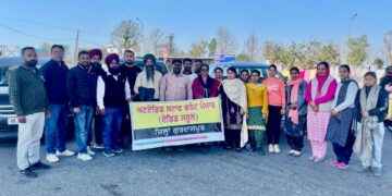 ਅਣ-ਏਡਿਡ ਸਟਾਫ ਫਰੰਟ ਪੰਜਾਬ ਜਿਲਾ ਗੁਰਦਾਸਪੁਰ ਦੇ ਸੈਂਕੜੇ ਅਧਿਆਪਕਾਂ ਨੇ ਲਿਆ ਸੰਗਰੂਰ ਚ ਰੈਲੀ ਚ ਹਿੱਸਾ