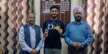 पीयूएसएसजीआरसी आदित्य बख्शी ने जीते पदक