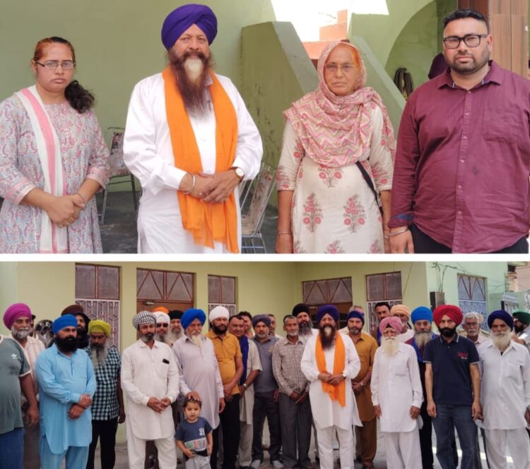 Sohan Singh Thandal Candidate of SAD Reached in village Ajnoha during his election campaign