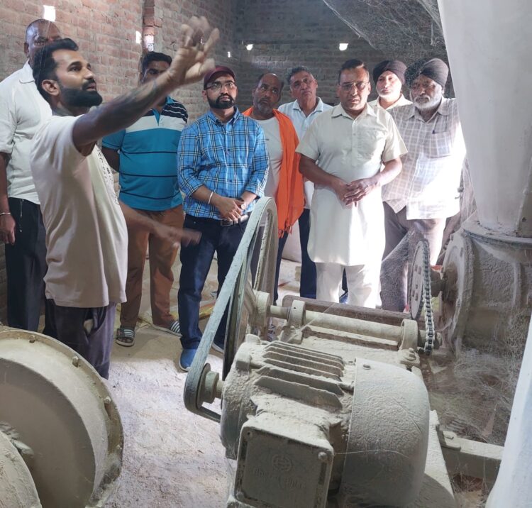 PAU-KVK HOSHIARPUR ORGANIZES TRAINING PROGRAMME ON SCOPE OF AGRO PROCESSING COMPLEXES