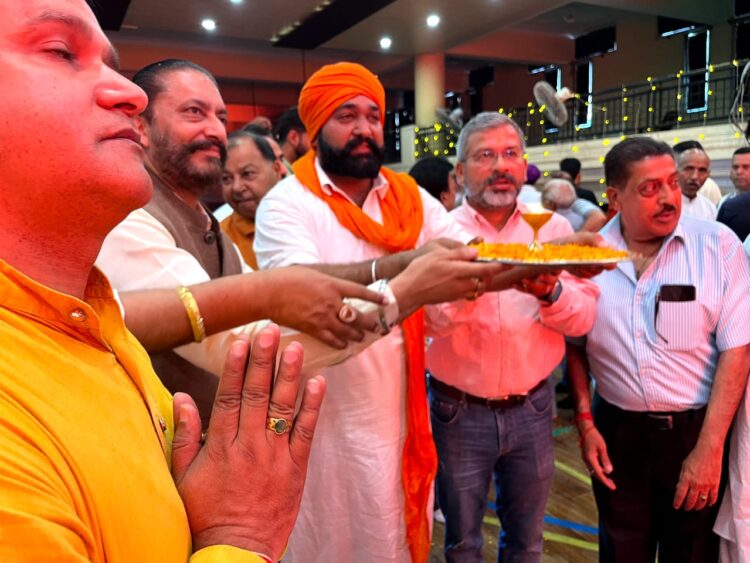 ਪੰਜਾਬੀ ਐਕਟਰ ਯੁੱਧਬੀਰ ਮਾਲਟੂ ਨੇ ਪ੍ਰਭੂ ਰਾਮ ਜੀ ਨੂੰ ਸਮਰਪਿਤ ਕਰਵਾਏ ਗਏ ਧਾਰਮਿਕ ਸਮਾਗਮ ਵਿੱਚ ਭਰੀ ਹਾਜ਼ਰੀ