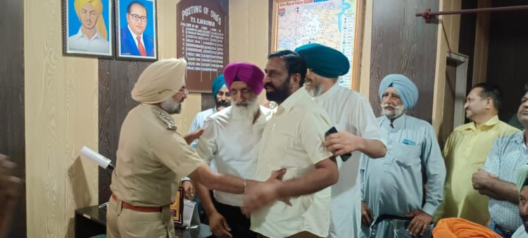 ਪਾਵਰ ਕਾਮ ਅਧਿਕਾਰੀਆਂ ਵੱਲੋਂ ਗ਼ਲਤੀ ਮਨਣ ਉੱਤੇ ਪੱਤਰਕਾਰਾਂ ਨਾਲ ਮਾਮਲਾ ਸੁਲਝਿਆ