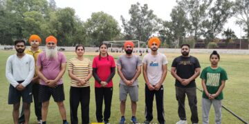 ਸਬ ਇੰਸਪੈਕਟਰ ਰਾਜਿੰਦਰ ਪਾਲ ਨੇ ਯੌਗਾ ਆਸਣਾ ਦੇ ਪ੍ਰਤੀ ਕੀਤਾ ਜਾਗਰੂਕ