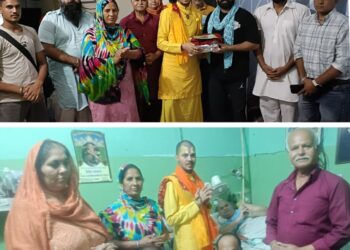 श्रीमद भागवत कथा व्यास संत त्रिभुवन दास धार्मिक स्थलों पर हुए नतमस्तक