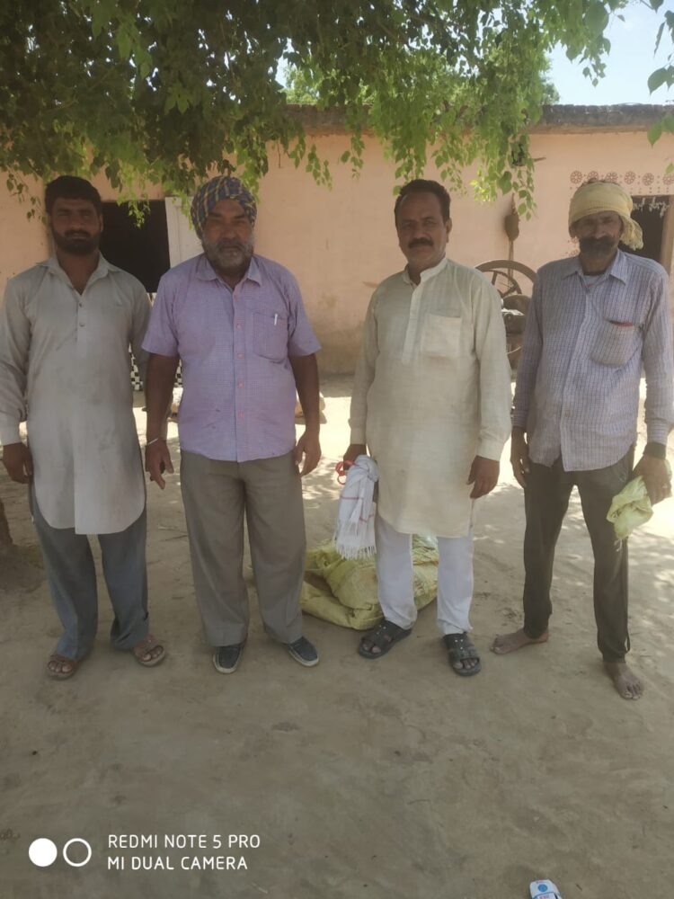 अत्यधिक गर्मी के कारण जलस्तर काफी नीचे चला गया और सोलर सिस्टम भी फेल हो गया है. 