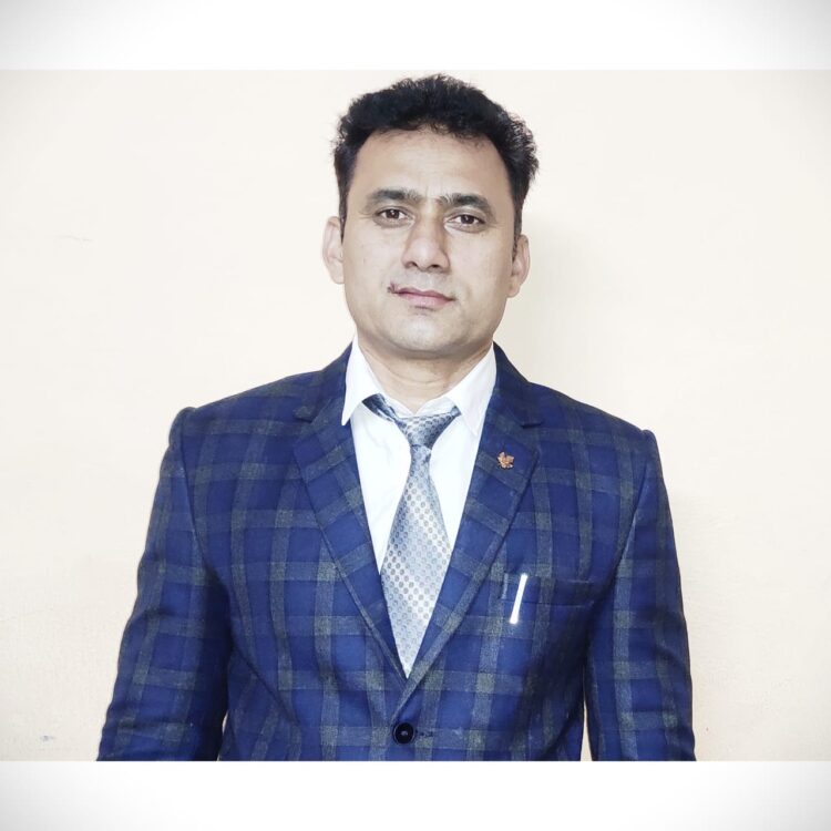 ਅਸੀਂ ਸਾਰੇ ਰਲ ਮਿਲ ਕੇ ਨਸ਼ਿਆ ਨੂੰ ਠੱਲ੍ਹ ਪਾਉਣ ਲਈ ਪੁਲਿਸ ਪ੍ਰਸਾਸਨ ਦਾ ਸਹਿਯੋਗ ਕਰੀਏ — ਮਾਸਟਰ ਦਵਿੰਦਰ ਕੁਮਾਰ