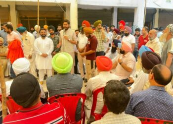 ਵਿਧਾਇਕ ਸ਼ੈਰੀ ਕਲਸੀ ਨੇ ਆੜ੍ਹਤੀਆਂ ਨਾਲ ਮੁਲਾਕਾਤ ਕਰਕੇ ਸਬਜ਼ੀ ਮੰਡੀ ਦੇ ਵਿਕਾਸ ਸਬੰਧੀ ਵਿਚਾਰ-ਵਟਾਂਦਰਾ ਕੀਤਾ