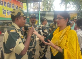 *ਸਰਹੱਦੀ ਲੋਕ ਸੇਵਾ ਸਮਿਤੀ ਬਟਾਲਾ ਇਕਾਈ ਨੇ ਬੀ.ਐਸ.ਐਫ ਦੇ ਜਵਾਨਾਂ ਨਾਲ ਰੱਖੜੀ ਦਾ ਤਿਉਹਾਰ ਮਨਾਇਆ*