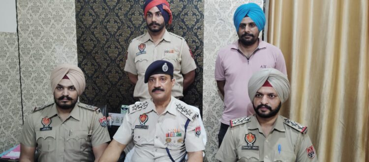 बटाला सिटी में नशा बेचने क्राइम करने और गुंडा तत्व बाज आ जाएं नहीं तो उनके लिए जेल की सलाखें खुली है, डी एस पी संजीव