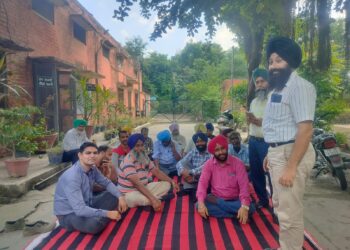 ਕਰਮਚਾਰੀ ਦਲ ਸਹਿਰੀ ਮੰਡਲ ਬਟਾਲਾ ਦੀ ਹੋਈ ਮਹੀਨਾਵਾਰ ਮੀਟਿੰਗ ਅਤੇ ਕਈ ਗੱਲਾਂ ਤੇ ਵਿਚਾਰ ਵਟਾਂਦਰਾ ਕੀਤਾ ਗਿਆ