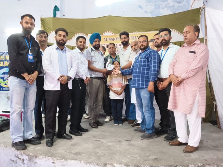 सेफ ह्यूमन लाइफ वेलफेयर सोसाइटी समाज की सेवा के लिए हमेशा वचनबद्ध है :- अमृत कलसी, गौतम सेठ गुड्डू