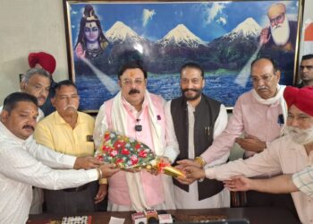 *ਆਪ ਸਰਕਾਰ ਕਿਸਾਨਾਂ ਨੂੰ ਕਰ ਰਹੀ ਗੁੰਮਰਾਹ _____ਸ਼ਵੇਤ ਮਲਿਕ*