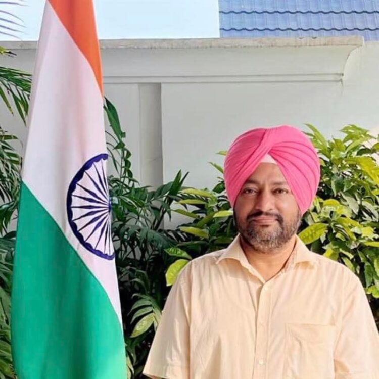 ਆਜ਼ਾਦੀ ਦਿਵਸ ਦੇ ਮੌਕੇ ‘ਤੇ ਦੇਸ਼ ਦੇ ਹਰ ਨਾਗਰਿਕ ਨੂੰ ਤਿਰੰਗਾ ਲਹਿਰਾਉਣਾ ਚਾਹੀਦਾ ਹੈ : ਪਰਮਜੀਤ ਸਿੰਘ ਗਿੱਲ