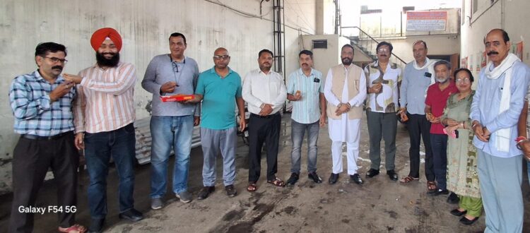 1984 ਕਤਲੇਆਮ ਦੇ ਪੀੜਤ ਪਰਿਵਾਰਾਂ ਨੂੰ ਸਰਕਾਰੀ ਨੌਕਰੀਆਂ ਦੇਣ ਦਾ ਐਲਾਨ ਕਰਕੇ ਹਰਿਆਣਾ ਸਰਕਾਰ ਨੇ ਸਿੱਖਾਂ ਦੇ ਜਖਮ ਉਪਰ ਮੱਲ੍ਹਮ ਲਗਾਉਣ ਦਾ ਕੰਮ ਕੀਤਾ : ਹੀਰਾ ਵਾਲੀਆ